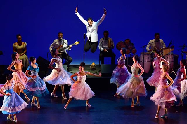 espectaculo de danza CUBA VIBRA